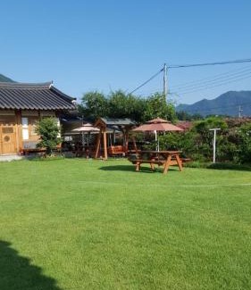 Suncheon House | Suncheon Sagyejeol Haeoreum Hanok Pension