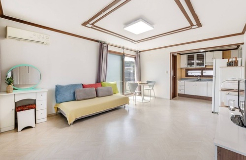 Tarimok House | Suncheon Suncheonman Geurigona Spa Pensi