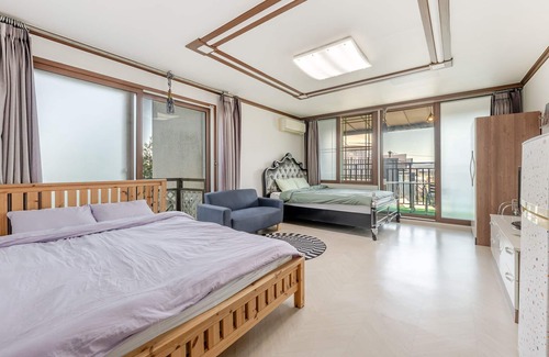 Tarimok House | Suncheon Suncheonman Geurigona Spa Pensi