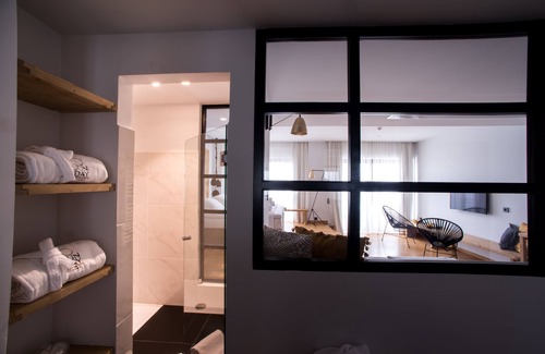 Nea Styra Hotel | Sunday Boutique Hotel