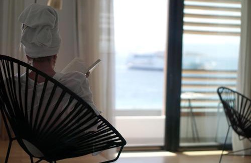 Nea Styra Hotel | Sunday Boutique Hotel