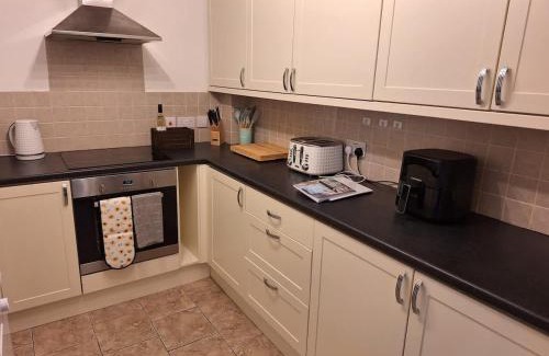 Snainton House | Sunflower Cottage - a charming family cottage