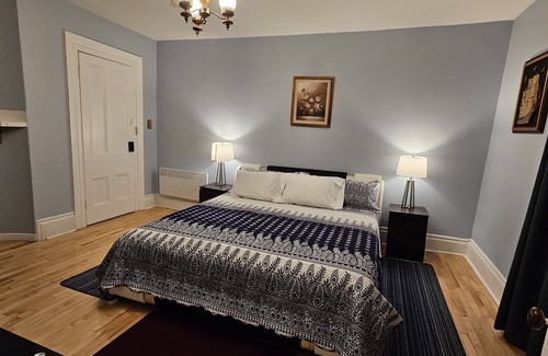 Summerside Bed & Breakfast | Sunflower Guest Suites