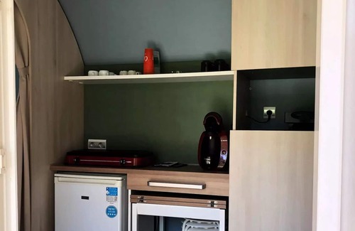 Le Grez House | Sunflowers Campsite * - Lodge Coco-Sweet 3 Rooms 2/4 People Without Sanitary