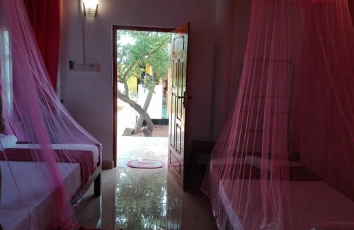 Trincomalee Cabin | Sunntop Cabana