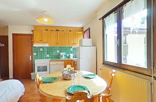 Le Grand-Bornand Apartment | Sunny 2BR Mezzanine Apt with Mountain Views, Fireplace, Near Shops & Lifts, Sleeps 6