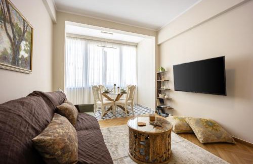 Piraeus Apartment | Sunny and friendly apartment