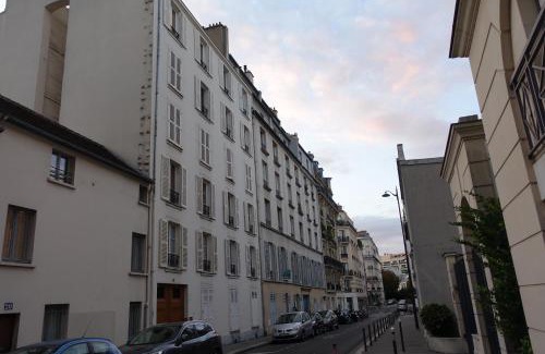 14th Arrondissement Apartment | Sunny and quiet apartment