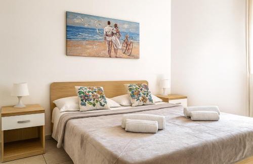 Lignano Sabbiadoro Apartment | Sunny apartment by the beach