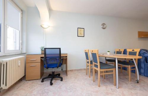 Oborishte Apartment | Sunny & Convenient on Dondoukov Blvd, 1 BDR Zaimov