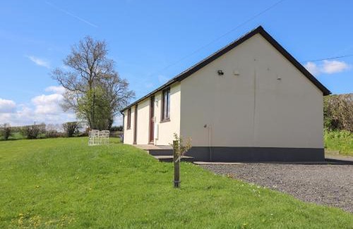 Llanfihangel Tal-y-llyn House | Sunny Cottage