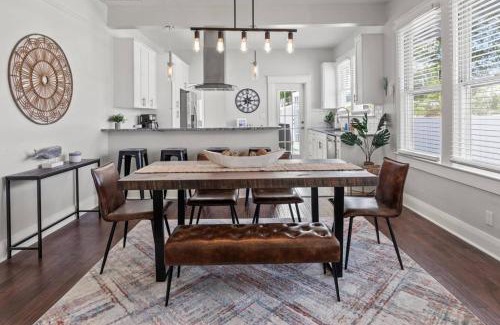 Pinecrest West Park House | Sunny Days - Pet Friendly 3 BR Home with Heated Pool & Hot Tub