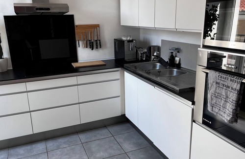 La Castellane Apartment | Sunny, designer apartment 3⭐️ in the city center