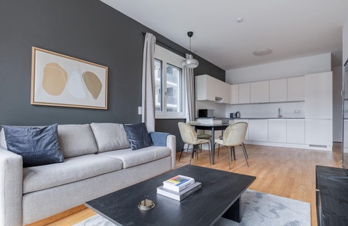 Donaustadt Apartment | Sunny Donaustadt 2BR w/Storage, Private Garden, near U1, by Blueground