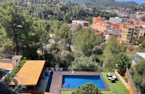Vallirana House | Sunny forest Villa near Barcelona