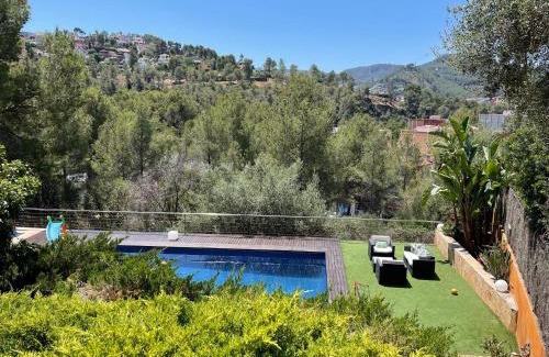 Vallirana House | Sunny forest Villa near Barcelona