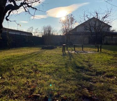 Sinpetru Apartment | Sunny Hill Apartments