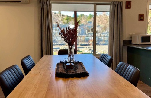 Hanmer Springs House | Sunny Home in Hanmer Springs 🌞