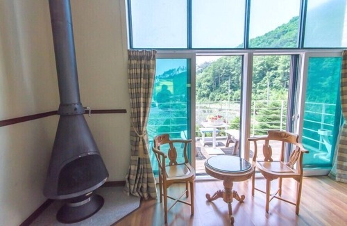 Bongpyeong Condo | Sunny Junny Pension