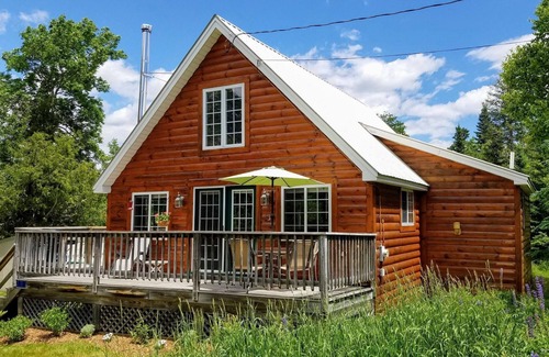 Rangeley House | Sunny Private Nature Chalet -Rangeley/Saddleback