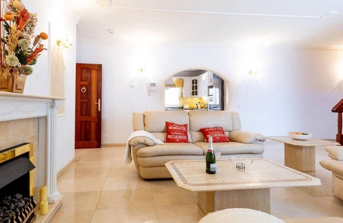 Santiago del Teide Apartment | Sunny Santiago retreat