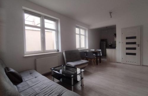 Legnica Apartment | Sunny Stay by Grafit