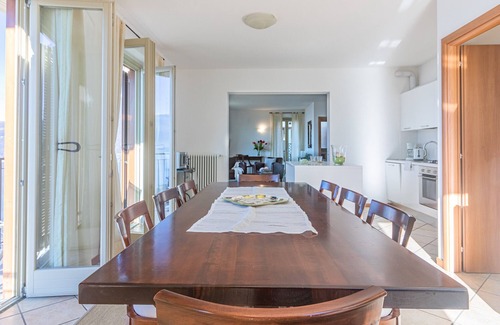 Perledo Apartment | Sunny Varenna Apartment