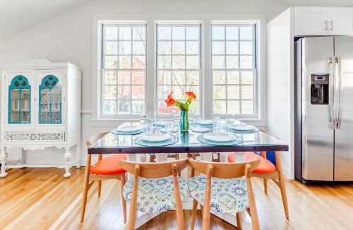 Westport Apartment | Sunny Westport 2 BR Retreat above Historic Mill