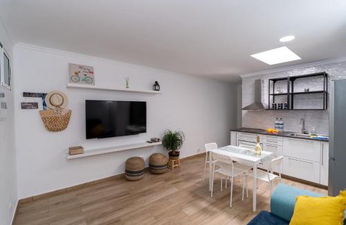 Playa de Arinaga Apartment | Sunny Winter Arinaga