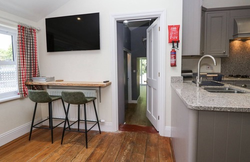 Keswick Cottage | SUNNYCROFT, family friendly, with open fire in Keswick