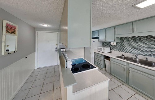 Sunnyside Condo | Sunnyside Beach & Tennis Resort #57