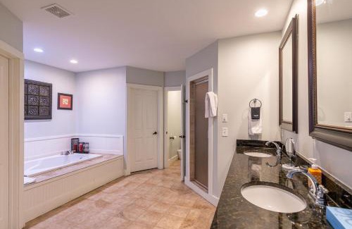 Boone House | Sunnyside Farm