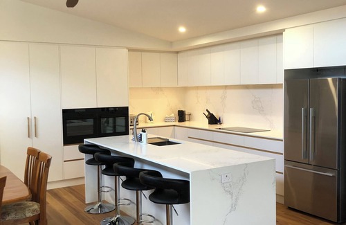 Tomakin House | Sunpatch Guest House