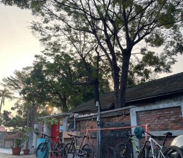 Fengshan District Bed & Breakfast | Sunrise Bike Inn
