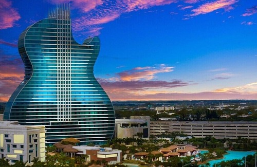 North Beach Apartment | Sunrise Delight Pet-friendly 2-min Walk to Beach