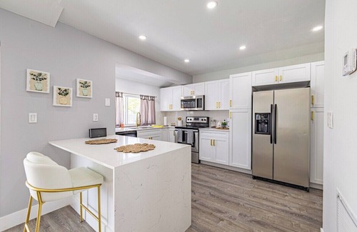 Sunrise House | Sunrise Home · Modern Pool Home Minutes From Sawgrass Mall