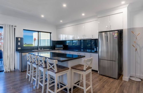 Kiama House | Sunrise on Easts 1 - Kiama