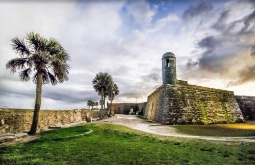 Saint Augustine Shores Apartment | Sunrise Paradise on Intracoastal Front