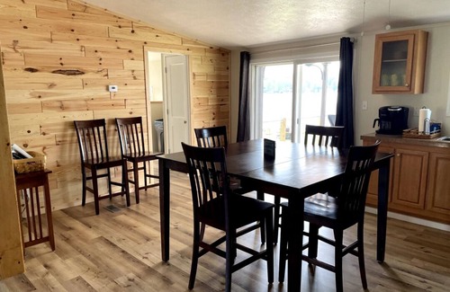 Bradford Cottage | Sunrise, Sunset, Relax, Repeat Lamoka Cove