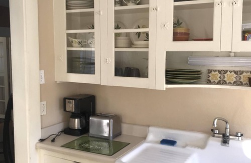 Tavares House | Sunrise to Sunset on private 900 sq ft dock with BBQ!