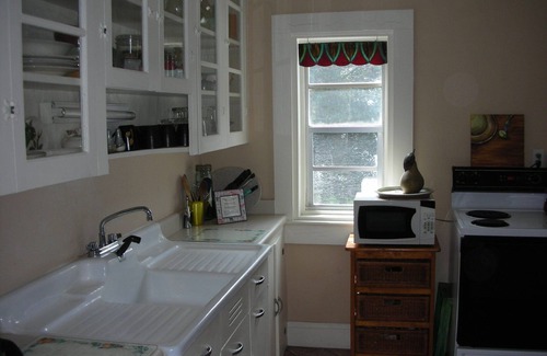 Tavares House | Sunrise to Sunset on private 900 sq ft dock with BBQ!