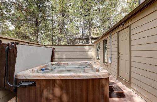 Overlook Park House | Sunriver Escape Sleeps 8 Pet Friendly SHARC Hot Tub