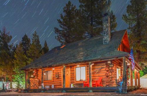 Oregon Water Wonderland House | Sunriver Log Cabin
