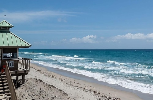 Hillsboro Beach House | Sunset and Ocean View! 4 Units Near International Swimming Hall of Fame
