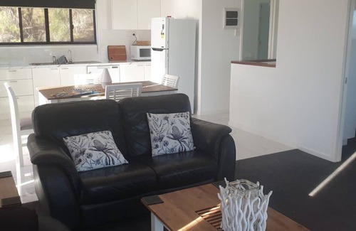 Seventeen Seventy Apartment | Sunset Beach House 1770 Level 3