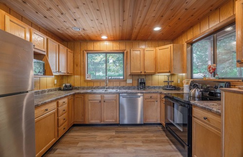 Innsbrook Ski Chalet | Sunset Bridge Chalet by Innsbrook Vacations!
