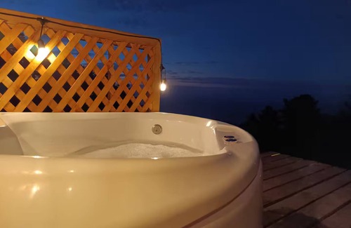 Valparaiso Cabin | Sunset cabin with beautiful ocean view.