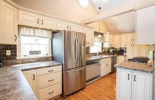 Hamilton House | Sunset Cottage #3, Lake Moraine Home #3 Near Colgate University