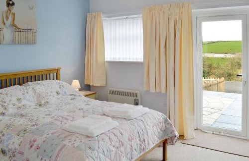Chickerell House | Sunset Cottage