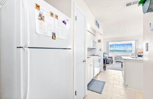 Navarre Beach Hotel | Sunset Harbor Palms 1-308
